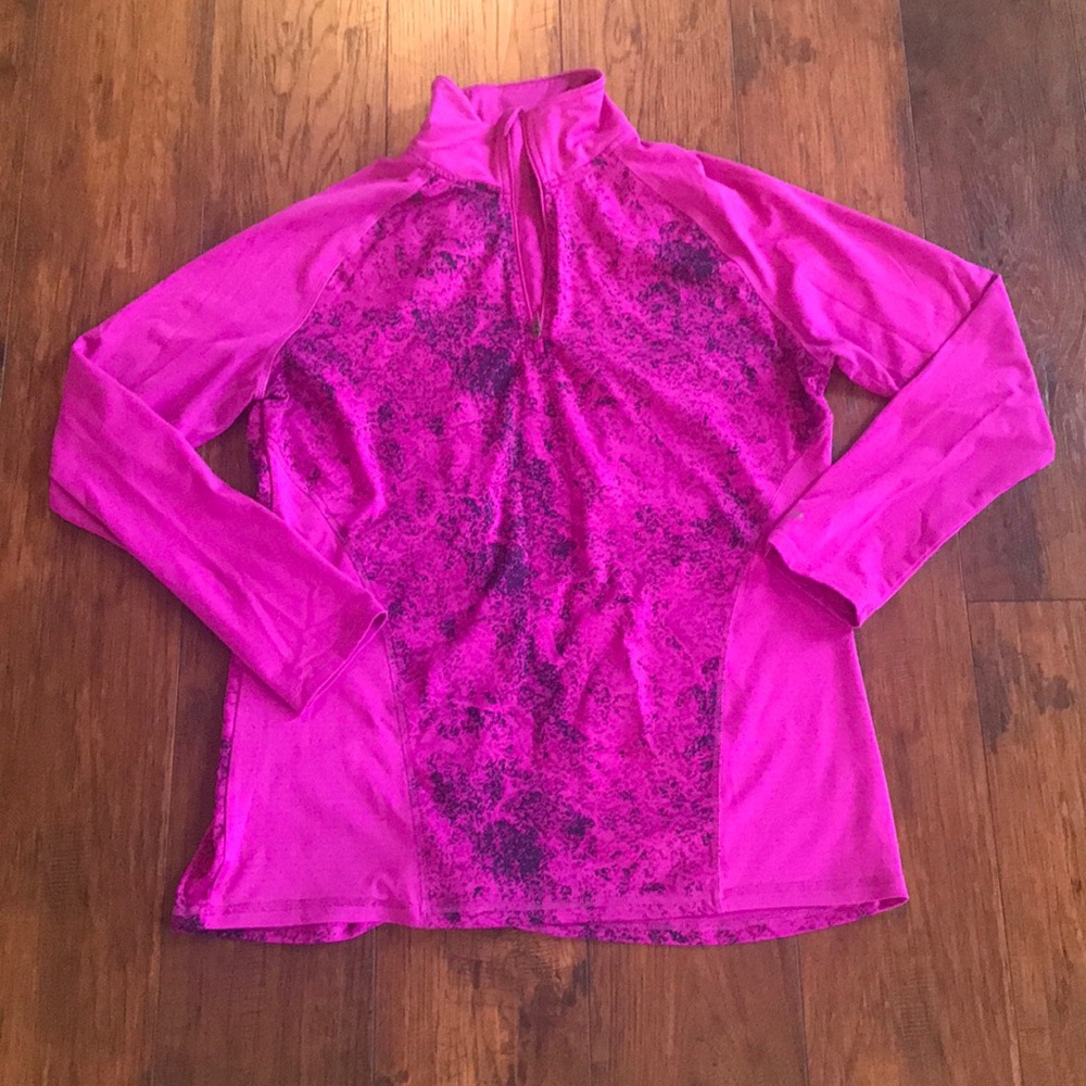 3/4 zip workout top